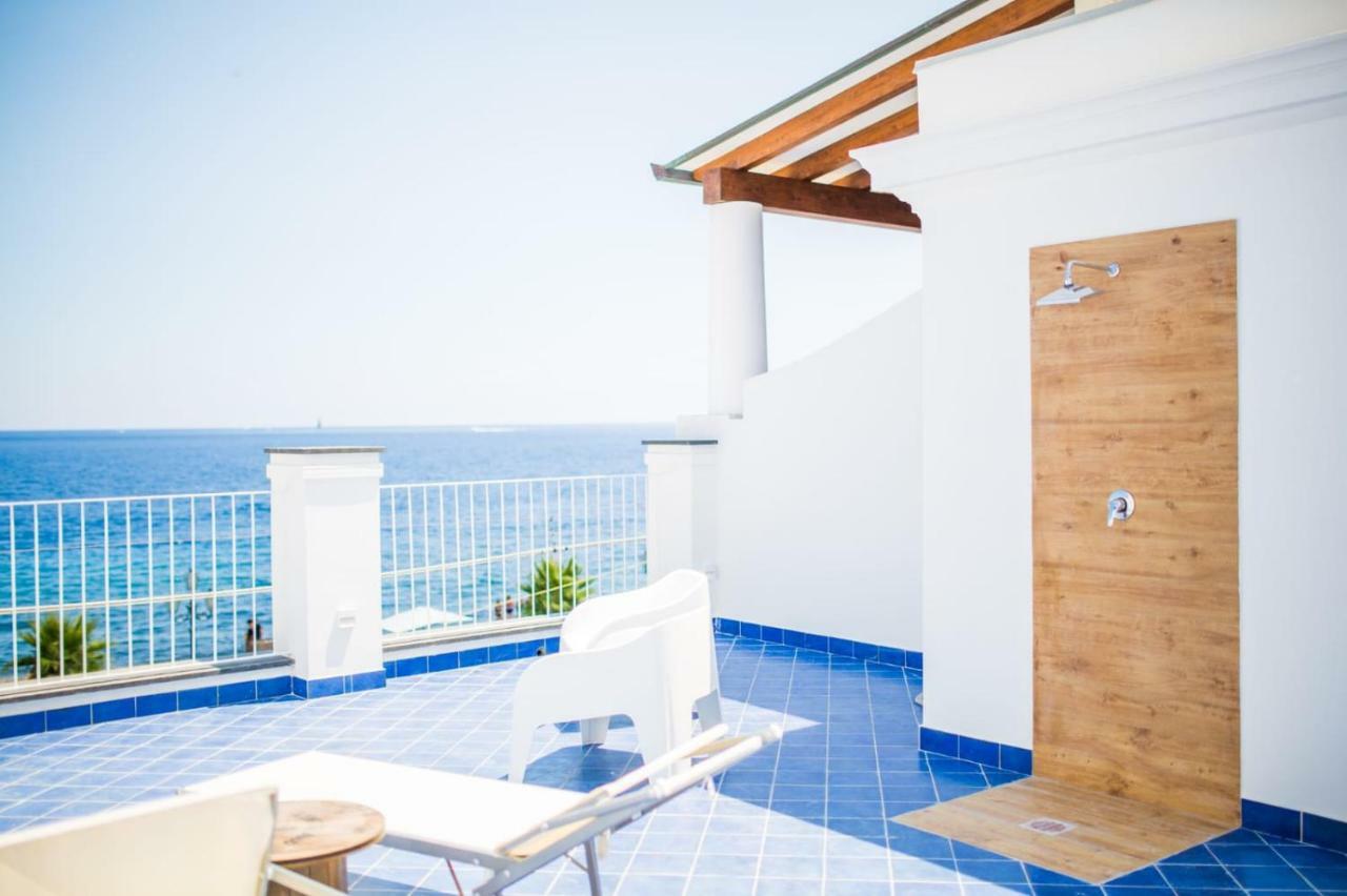 Hotel Zagma Un Passo Dal Mare Canneto  Exterior foto